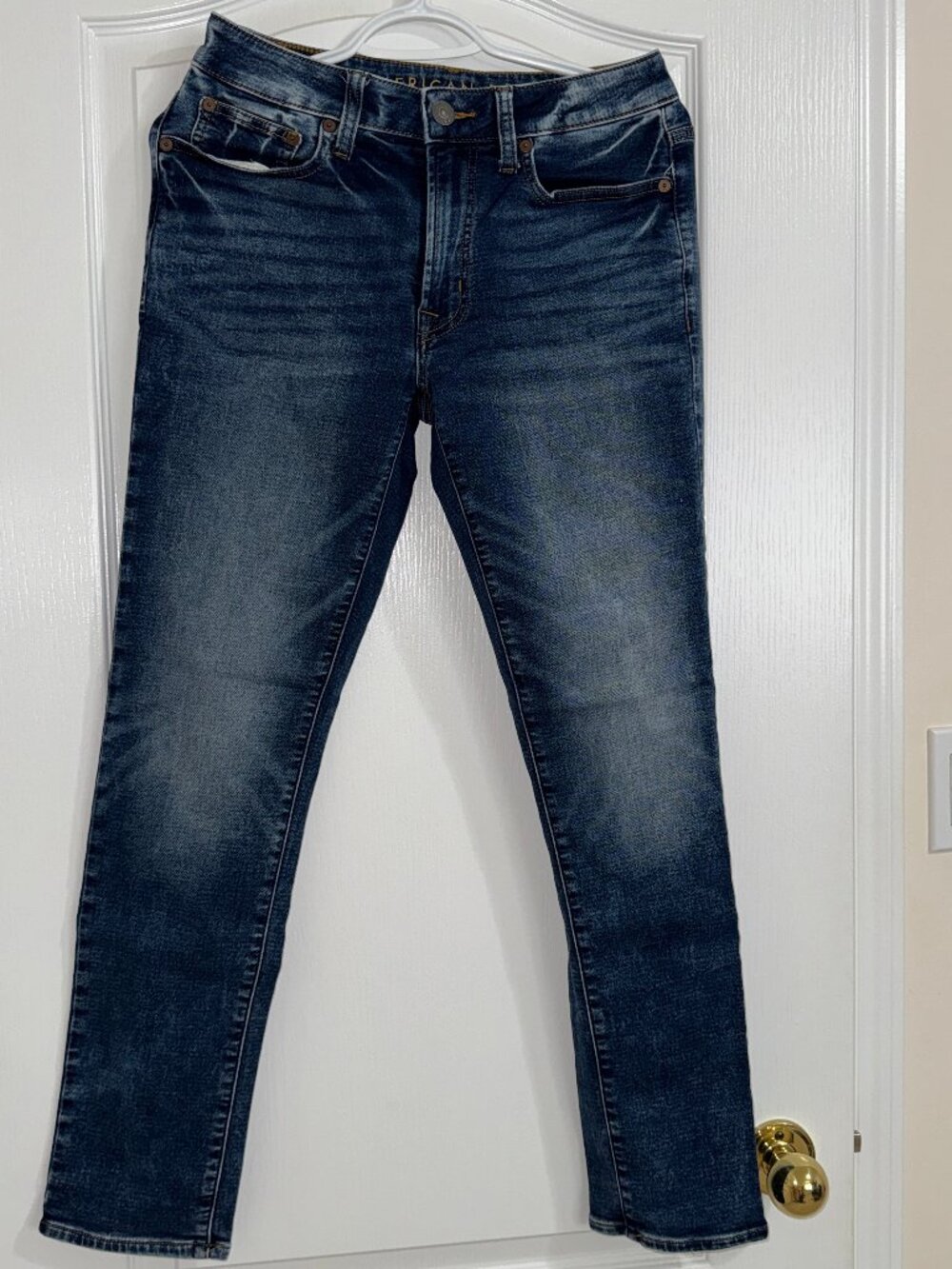American Eagle Men's Blue Jeans